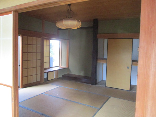 １階和室（10畳）